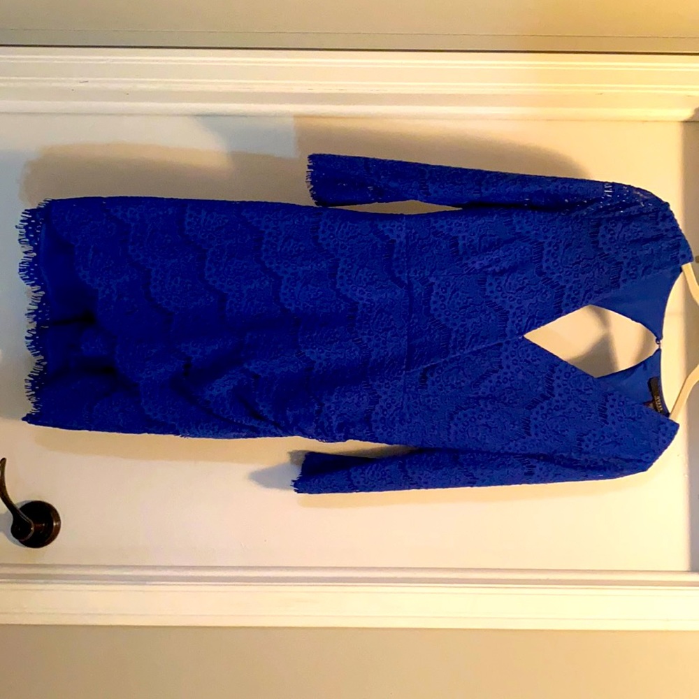 Beautiful blue Guess dress